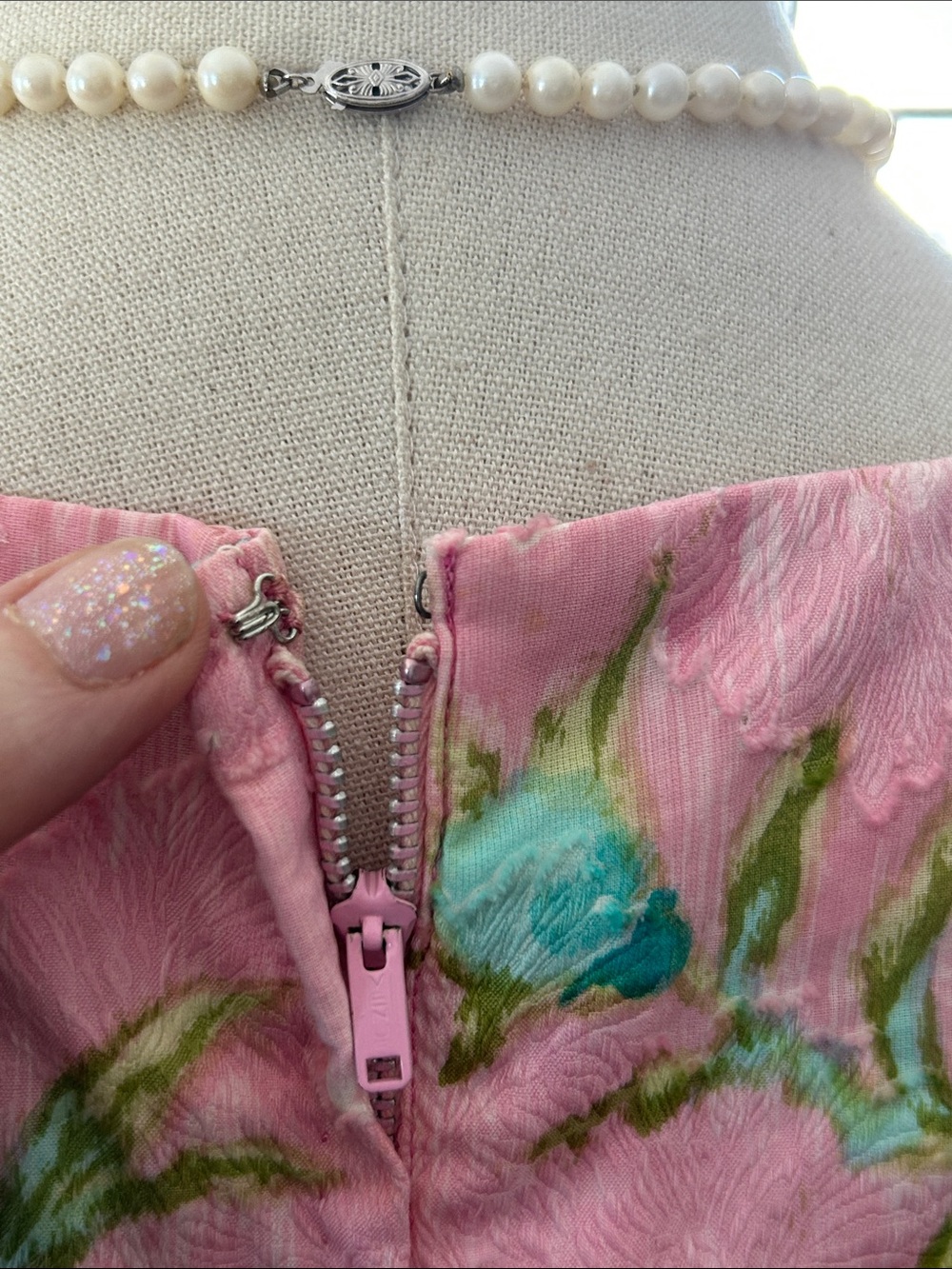 50’s Garden Tea Party Dress - Picture 5 of 6